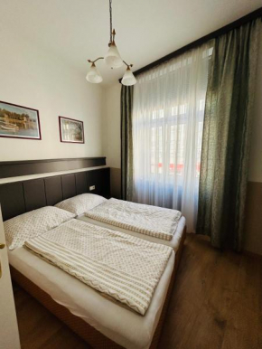 Reiner Apartment